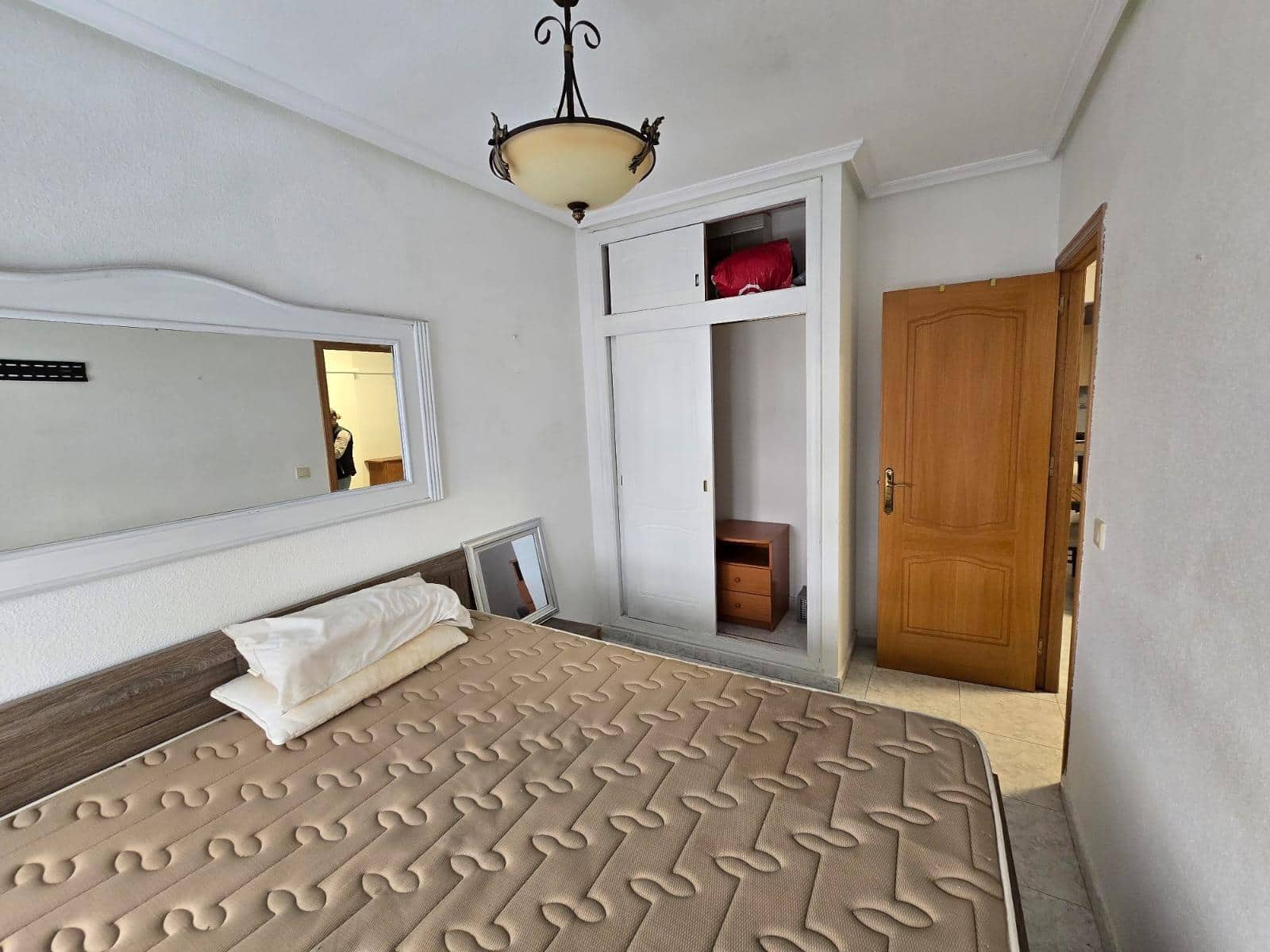 2 soverom Leilighet til salgs i Torrevieja - € 122 000 (Ref: 8896878)