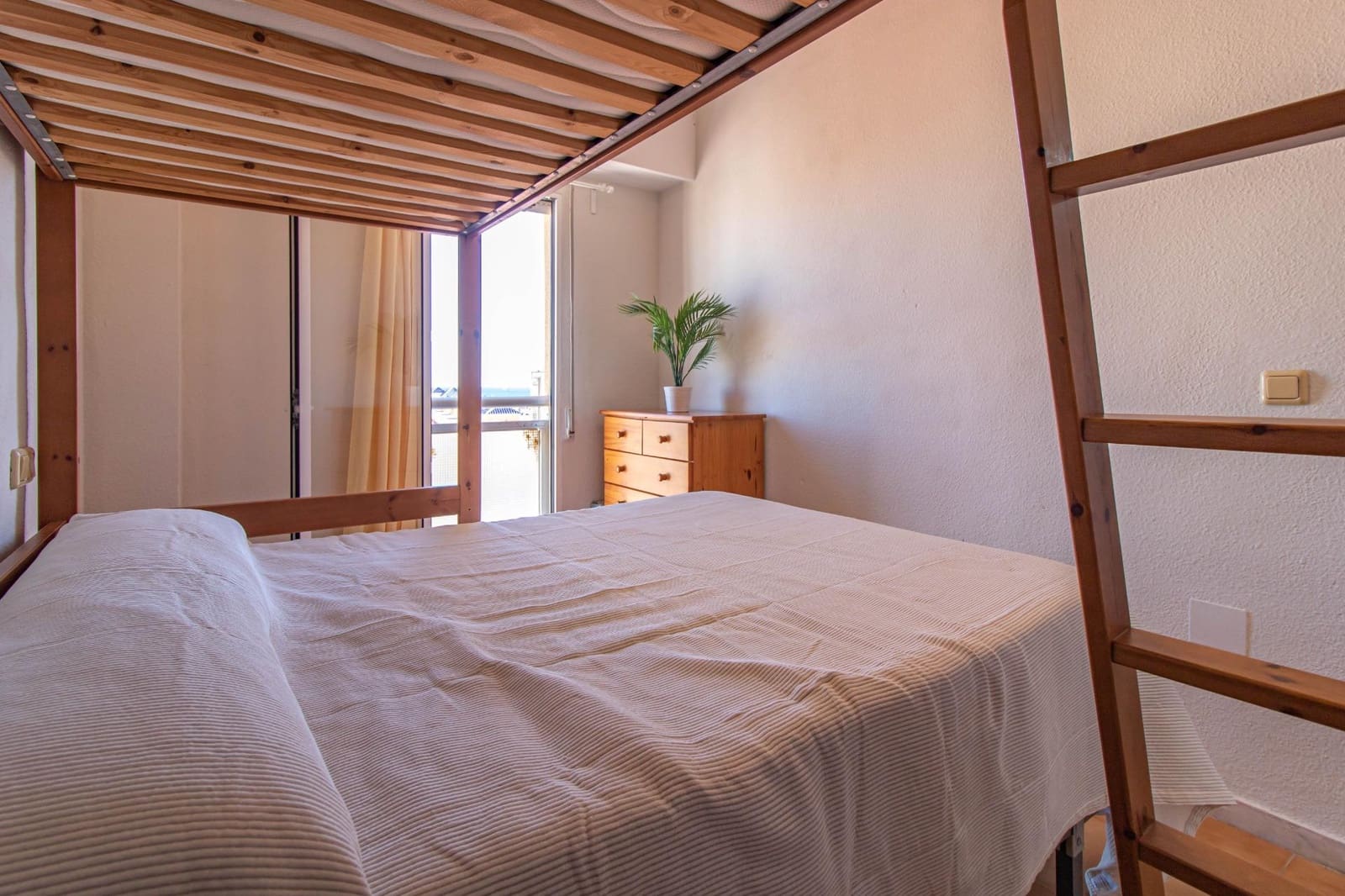 1 camera da letto Attico in vendita in Torrevieja con piscina - 139.990 € (Rif: 8900112)