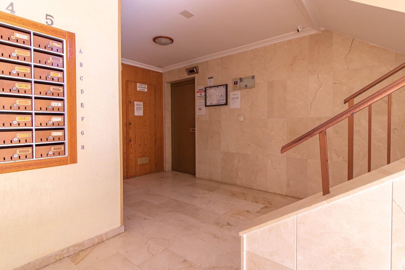 1 camera da letto Attico in vendita in Torrevieja con piscina - 139.990 € (Rif: 8900112)