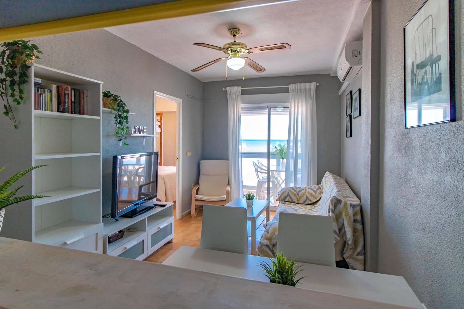 1 camera da letto Attico in vendita in Torrevieja con piscina - 139.990 € (Rif: 8900112)