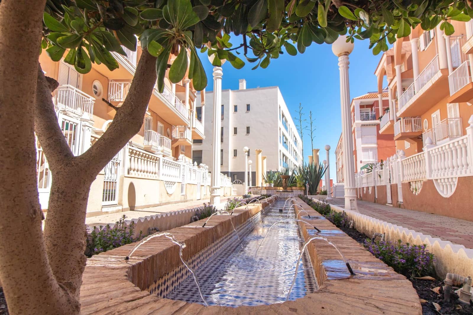 1 camera da letto Attico in vendita in Torrevieja con piscina - 139.990 € (Rif: 8900112)