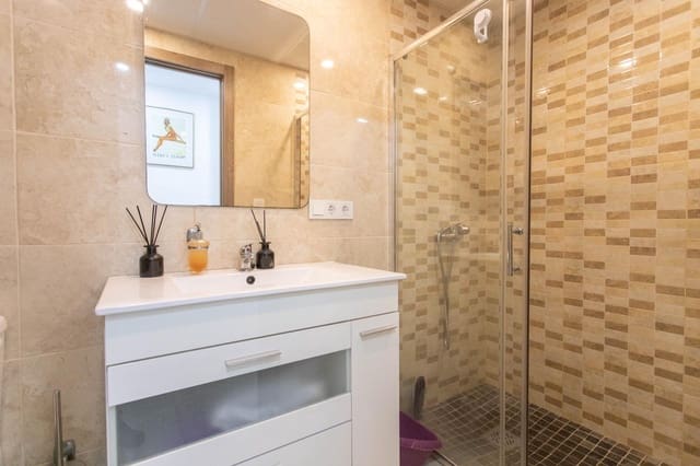 4 soverom Leilighet til salgs i Torrevieja - € 199 000 (Ref: 8950687)