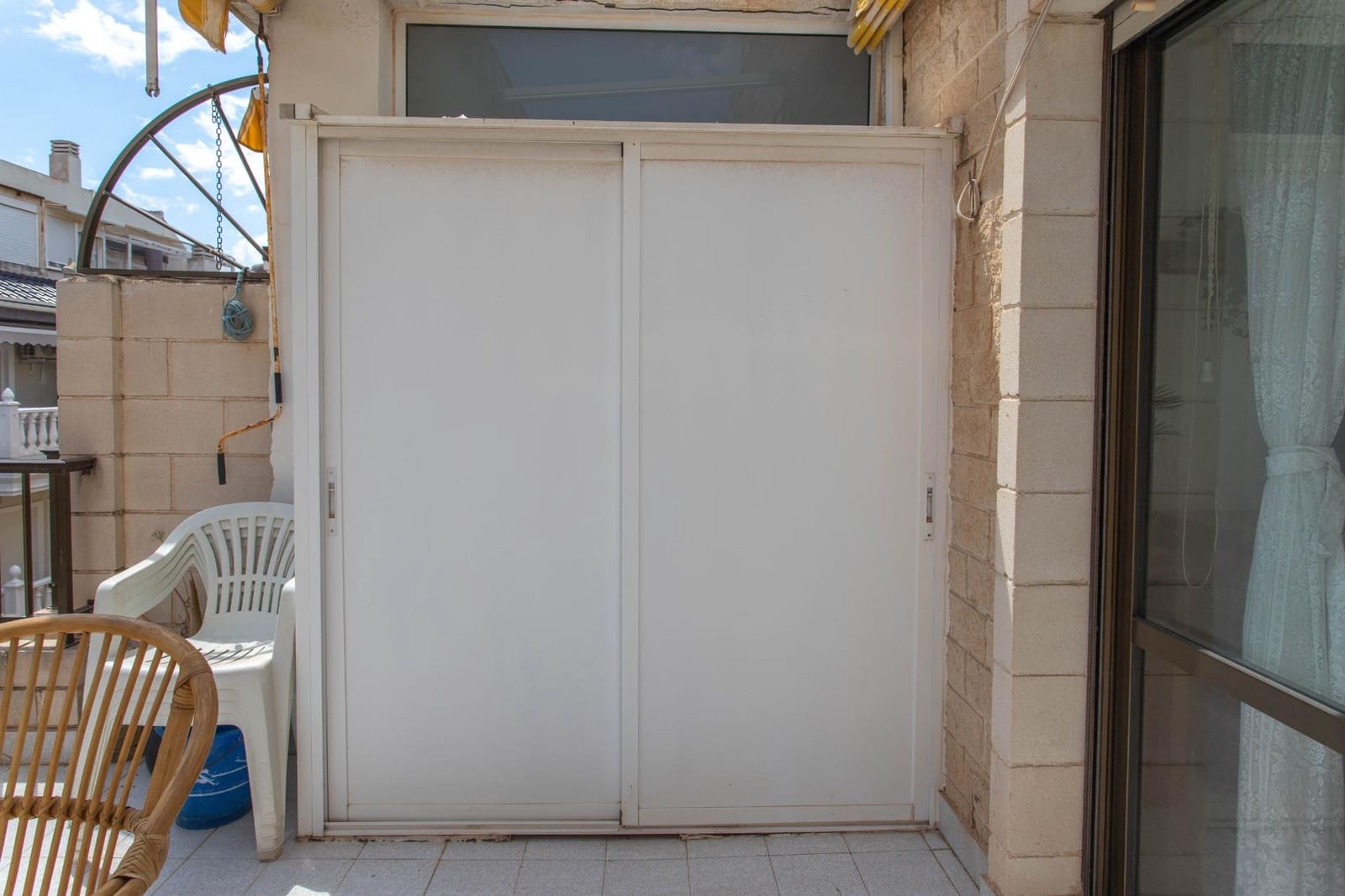 Ático de 2 habitaciones en Torrevieja en venta - 159.990 € (Ref: 8982576)