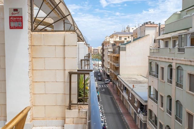 2 makuuhuone Kattohuoneisto myytävänä paikassa Playa del Cura, Torrevieja - 159 990 € (Ref: 8982576)