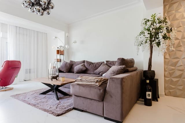 3 quarto Apartamento para venda em Torrevieja - 340 000 € (Ref: 9023786)