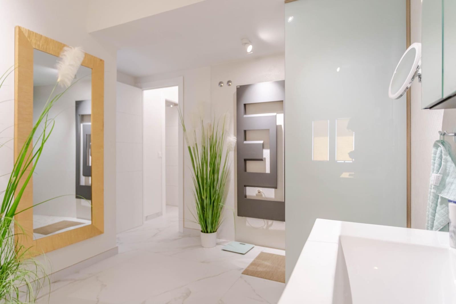 3 bedroom Flat for sale in Torrevieja - € 340,000 (Ref: 9023786)