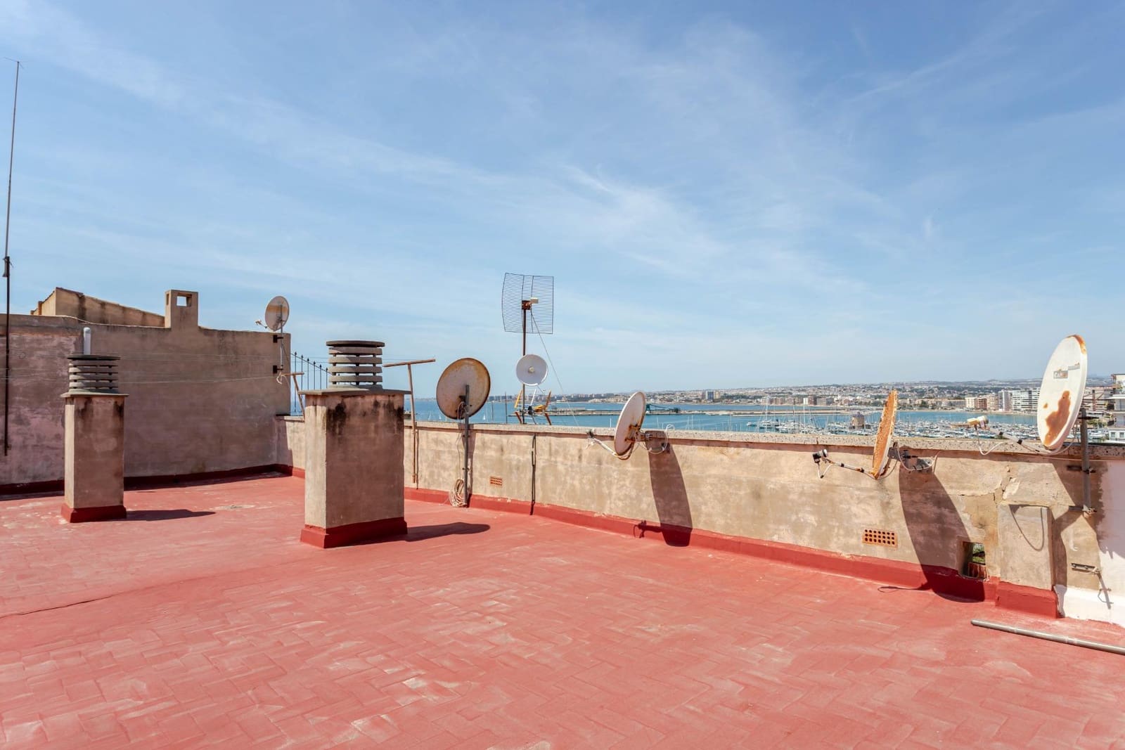 3 bedroom Flat for sale in Torrevieja - € 340,000 (Ref: 9023786)