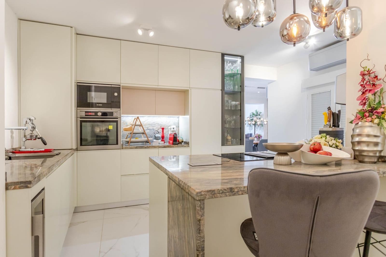 3 bedroom Flat for sale in Torrevieja - € 340,000 (Ref: 9023786)