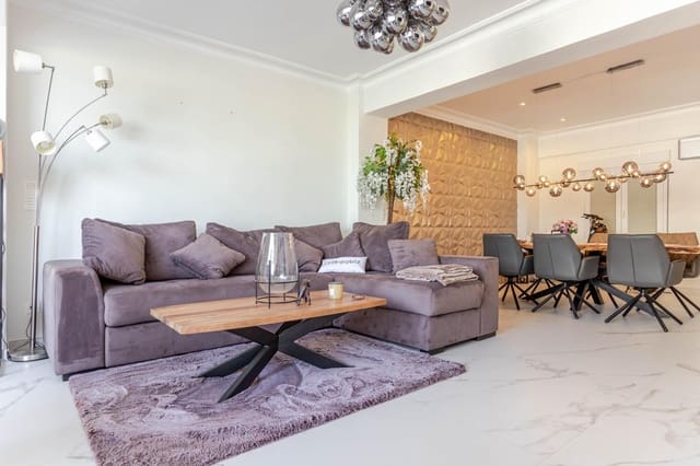 3 quarto Apartamento para venda em Torrevieja - 340 000 € (Ref: 9023786)