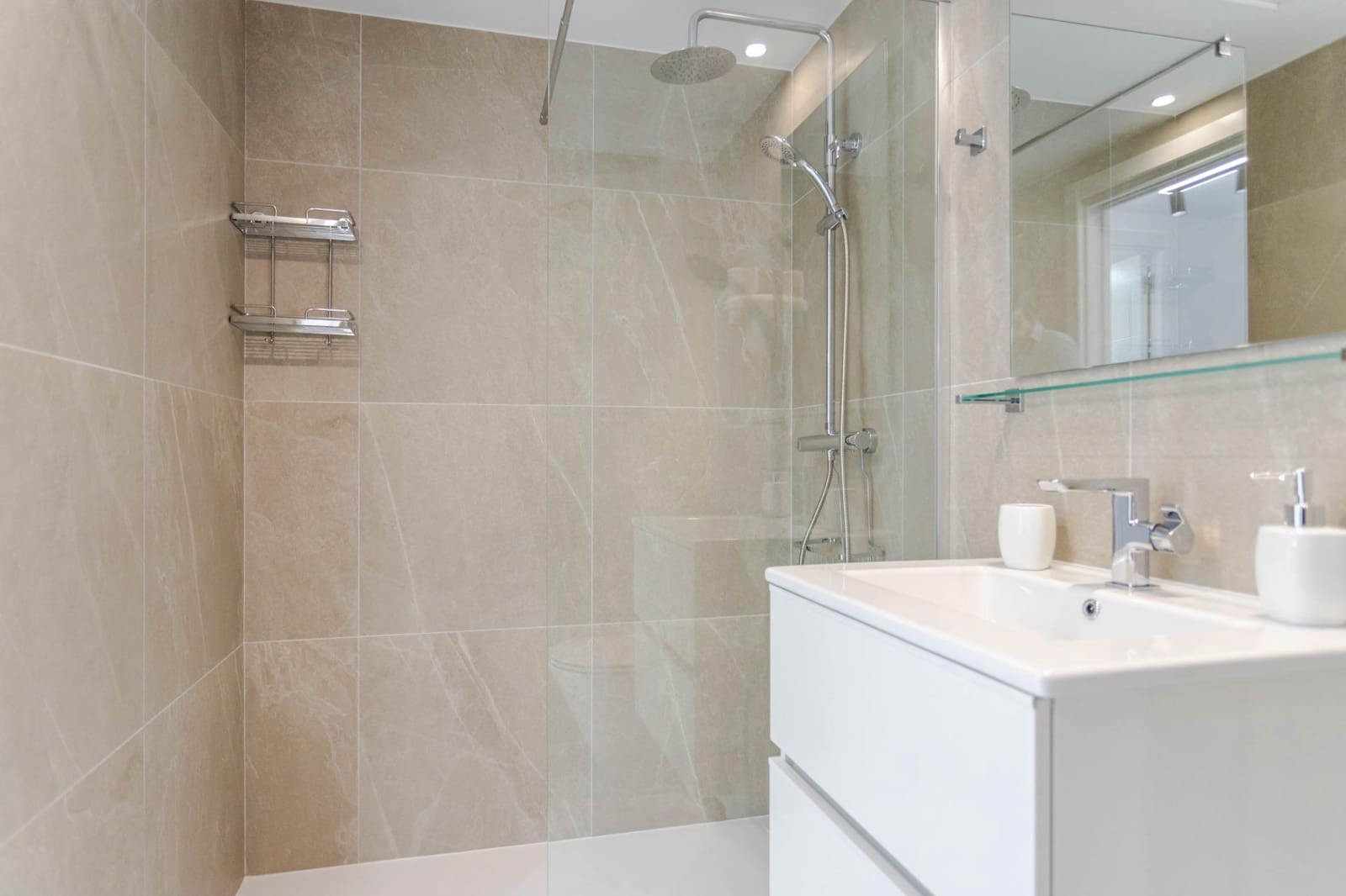 2 sypialnia Apartament przy plaży na sprzedaż w Orihuela Costa z basenem - 445 000 € (Ref: 9174911)