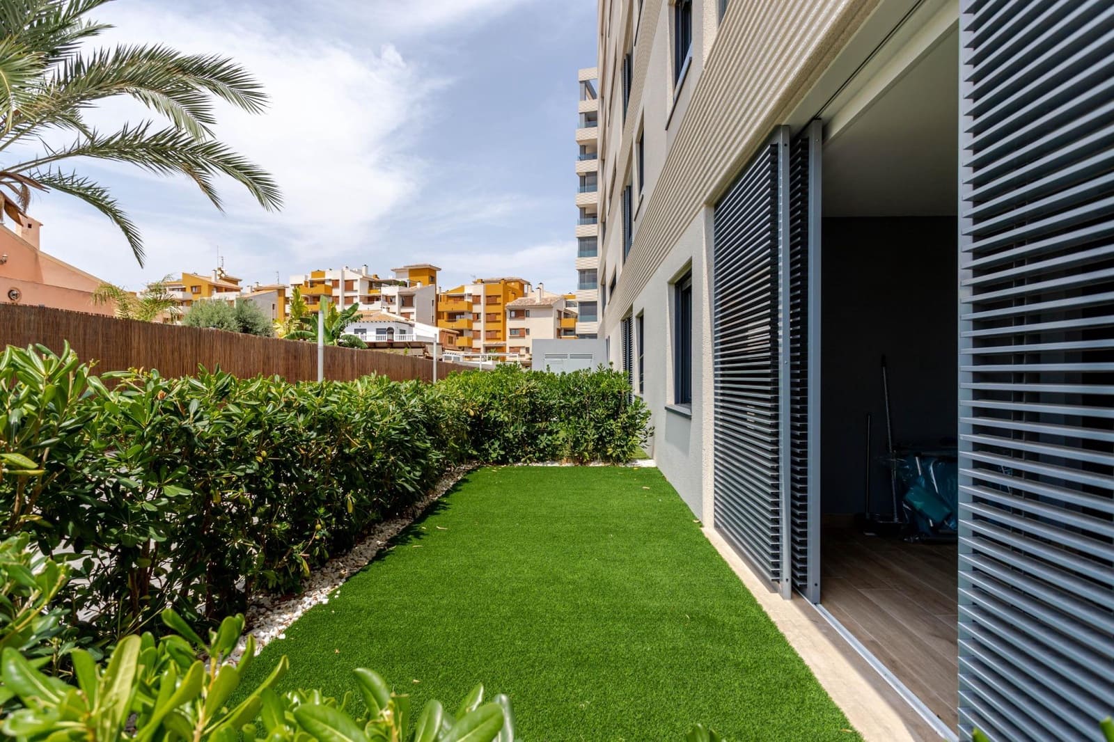 2 sypialnia Apartament przy plaży na sprzedaż w Orihuela Costa z basenem - 445 000 € (Ref: 9174911)