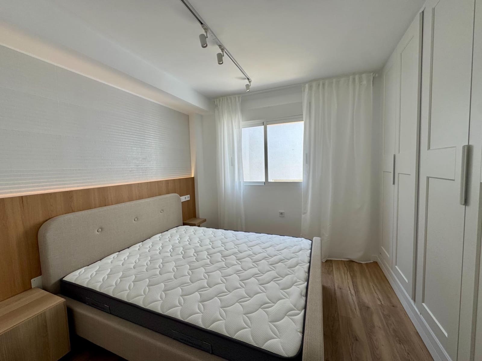 2 makuuhuone Asunto myytävänä paikassa Orihuela Costa mukana uima-altaan - 189 000 € (Ref: 9206695)