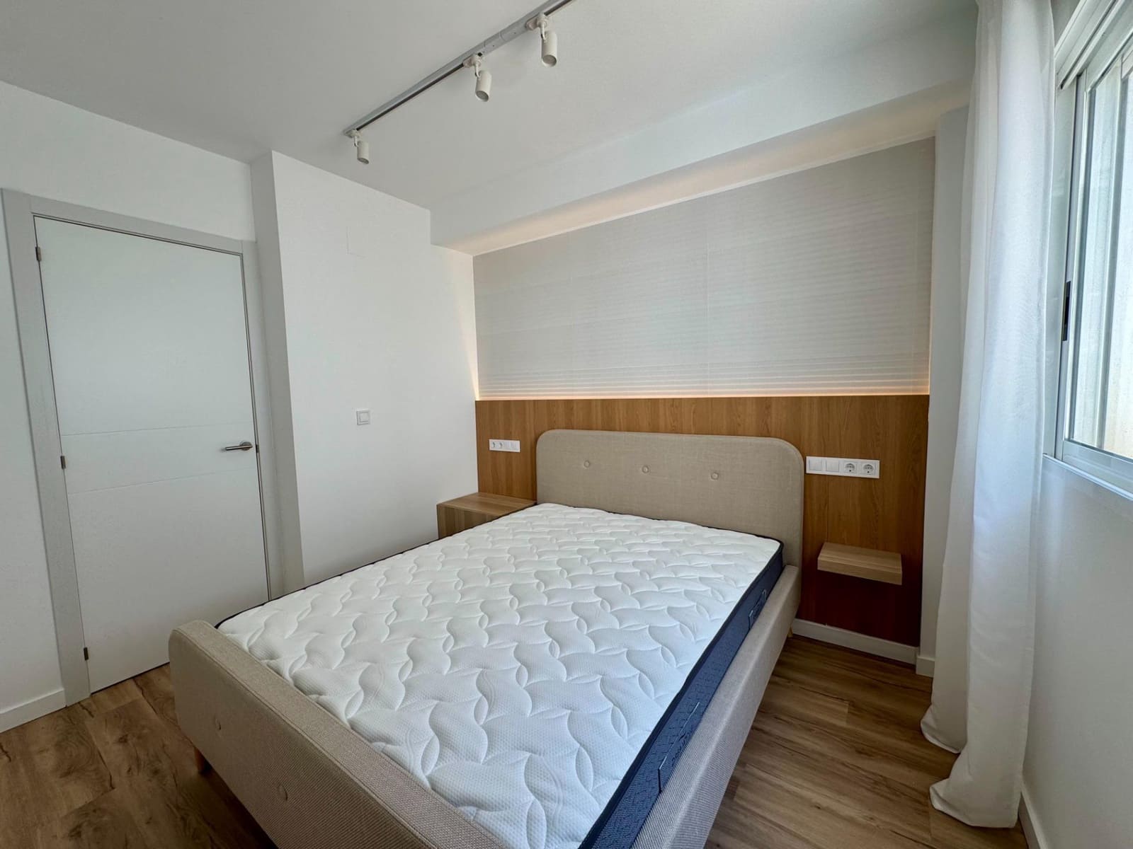 2 makuuhuone Asunto myytävänä paikassa Orihuela Costa mukana uima-altaan - 189 000 € (Ref: 9206695)