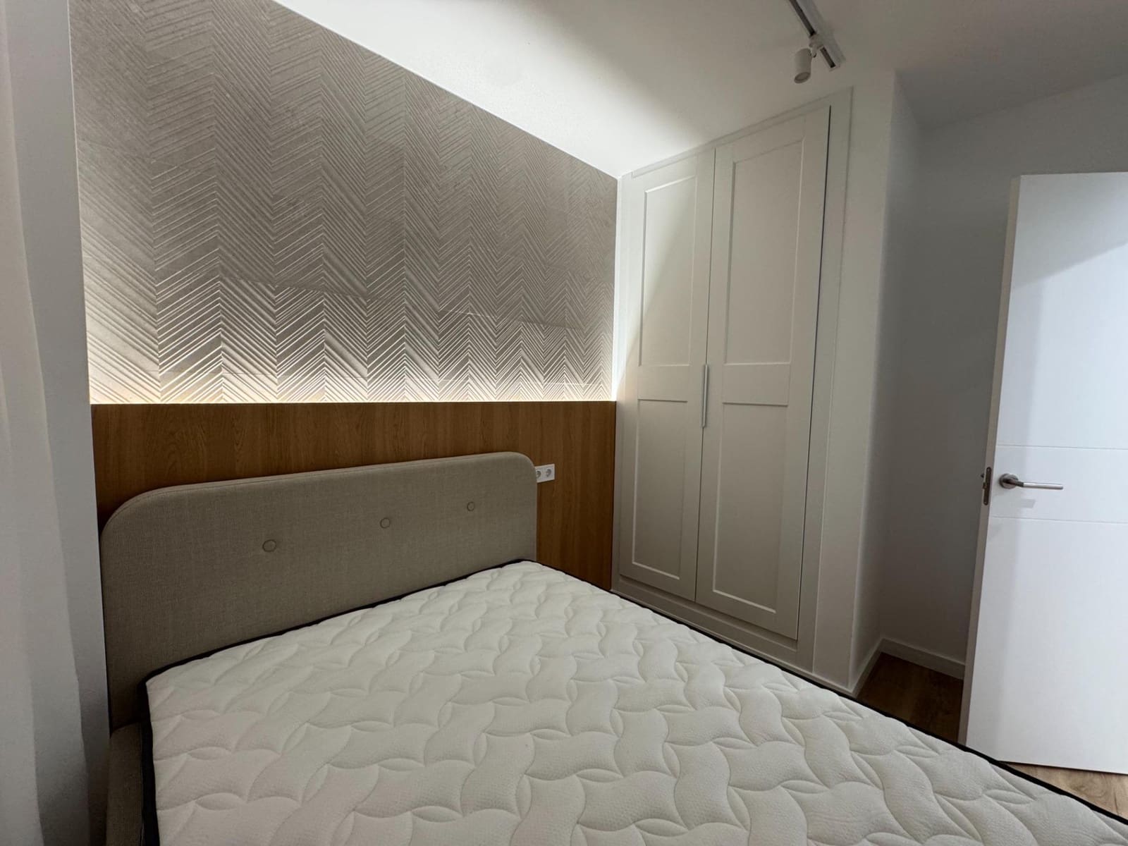 2 makuuhuone Asunto myytävänä paikassa Orihuela Costa mukana uima-altaan - 189 000 € (Ref: 9206695)