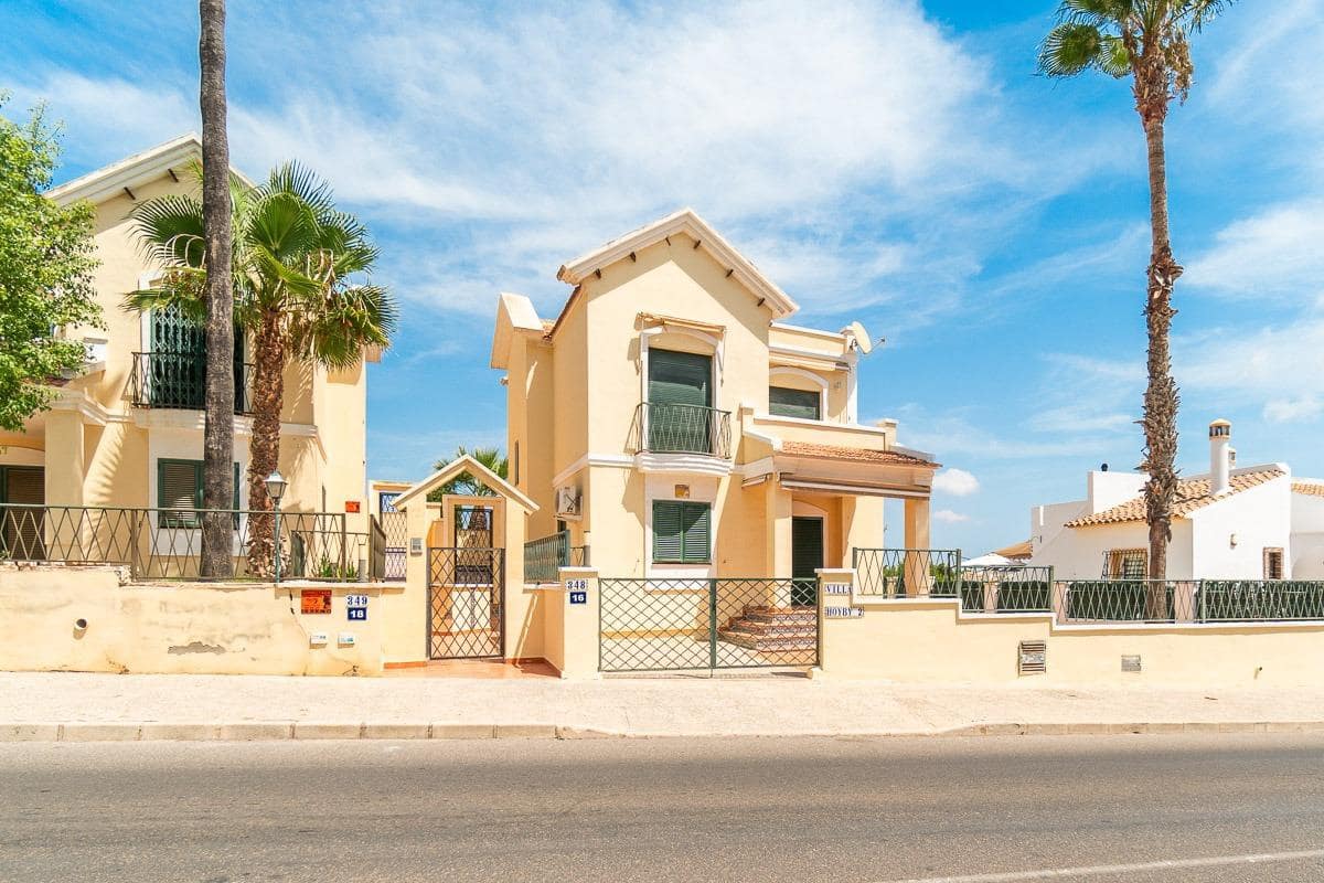 3 sypialnia Willa na sprzedaż w Orihuela Costa z basenem - 379 000 € (Ref: 9206696)