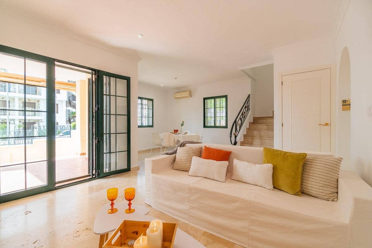 3 sypialnia Willa na sprzedaż w Orihuela Costa z basenem - 379 000 € (Ref: 9206696)