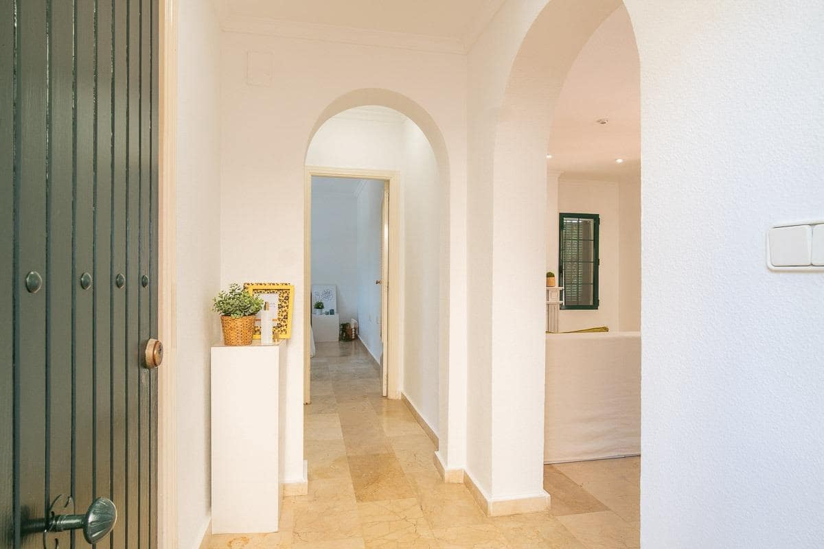 3 sypialnia Willa na sprzedaż w Orihuela Costa z basenem - 379 000 € (Ref: 9206696)