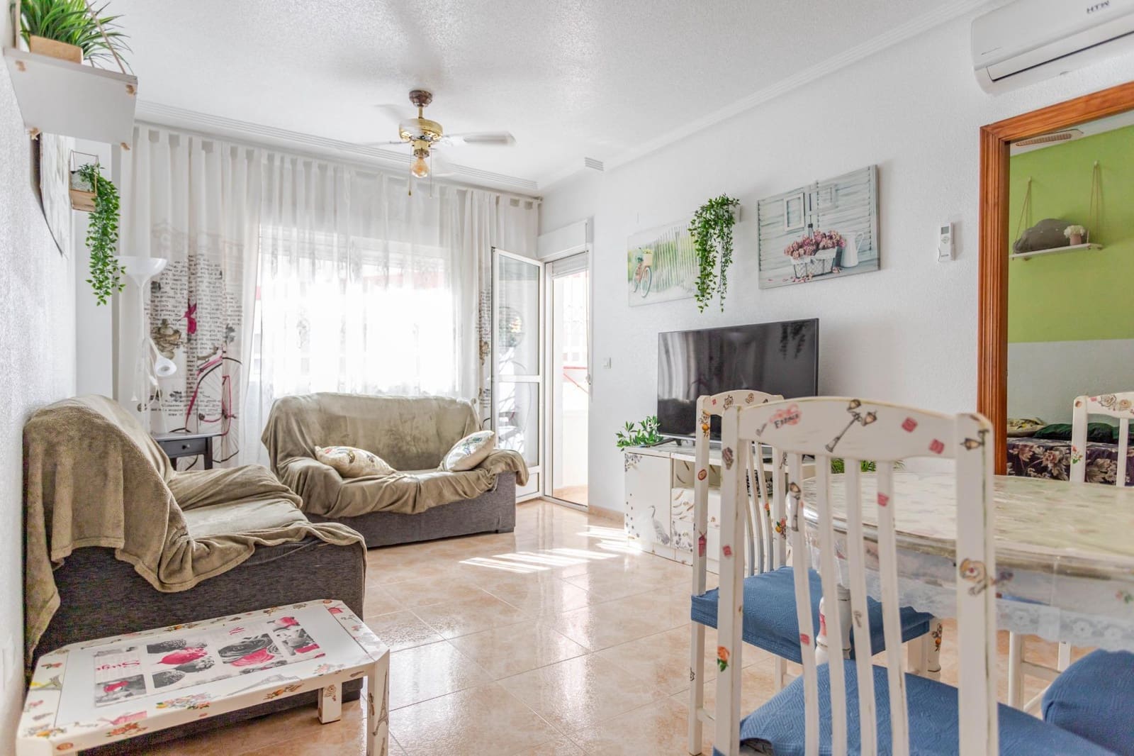 2 sypialnia Mieszkanie na sprzedaż w Torrevieja z basenem - 122 000 € (Ref: 9247147)