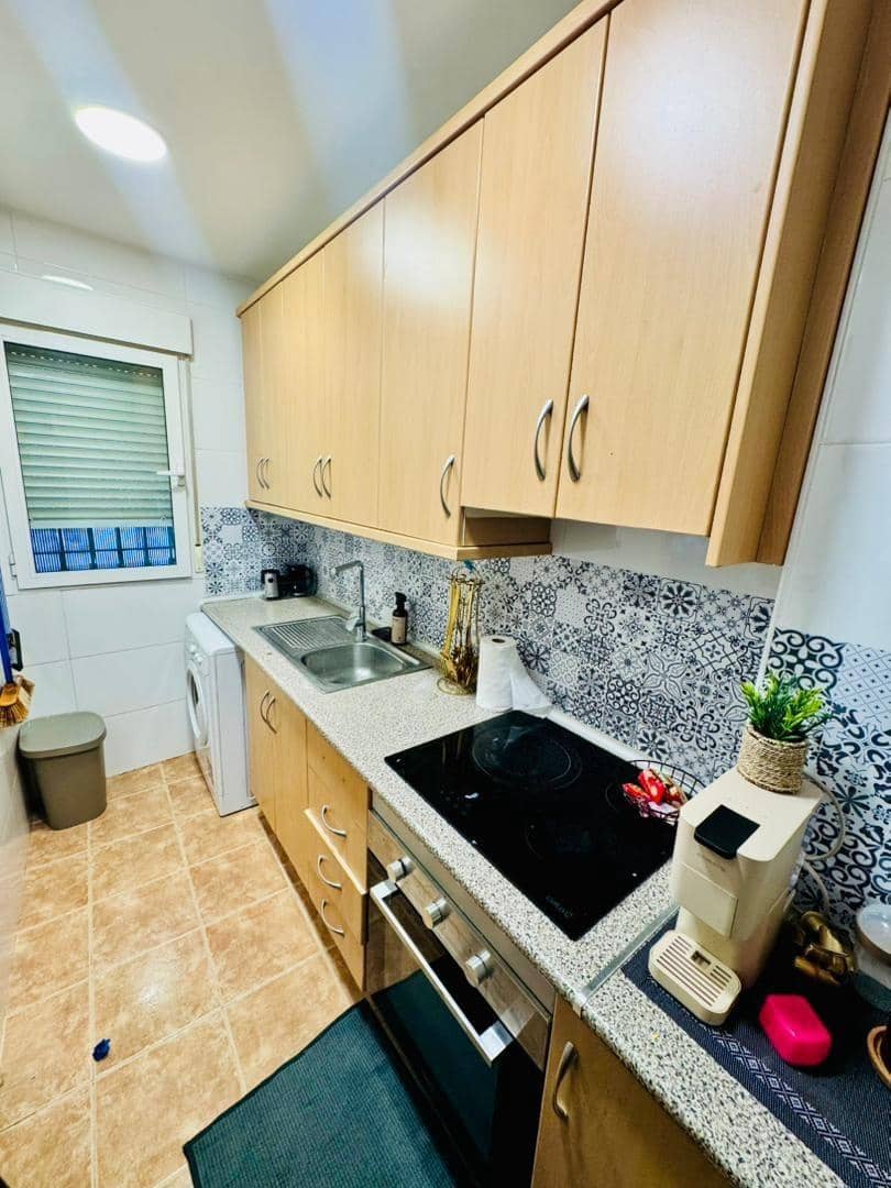 1 soverom Leilighet til salgs i Los Alcazares med garasje - € 85 000 (Ref: 9247148)