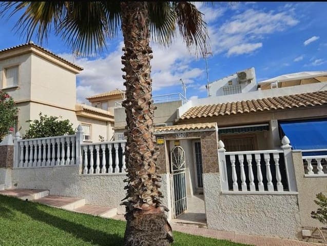 2 makuuhuone Paritalo myytävänä paikassa Los Balcones - Los Altos, Torrevieja mukana uima-altaan - 139 900 € (Ref: 9264376)