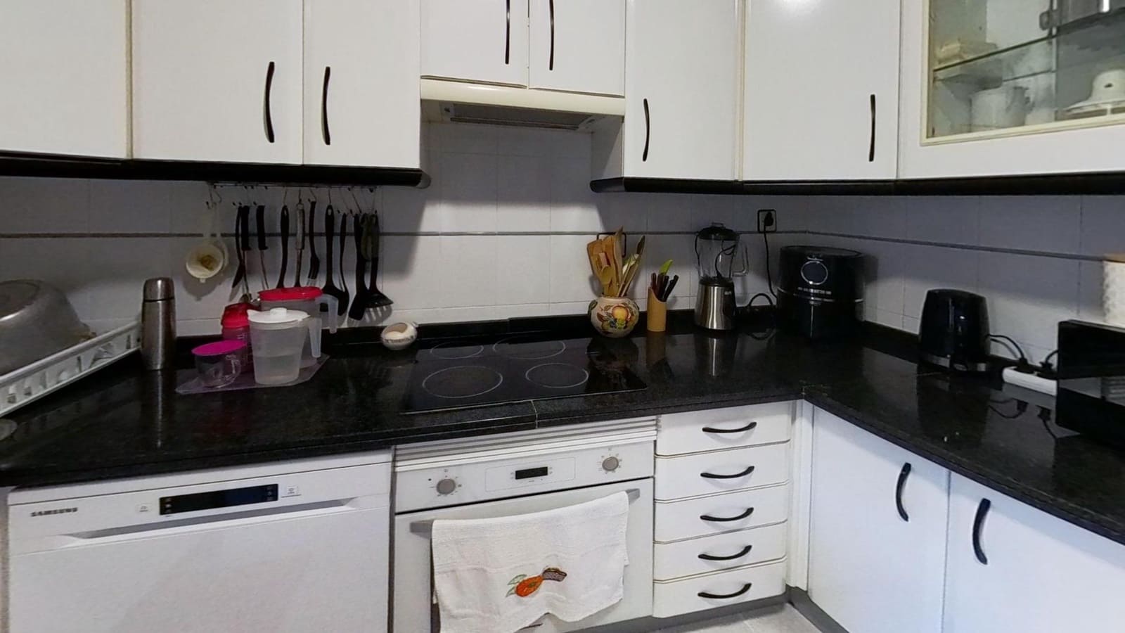 3 quarto Apartamento para venda em Torrevieja - 167 000 € (Ref: 9322629)