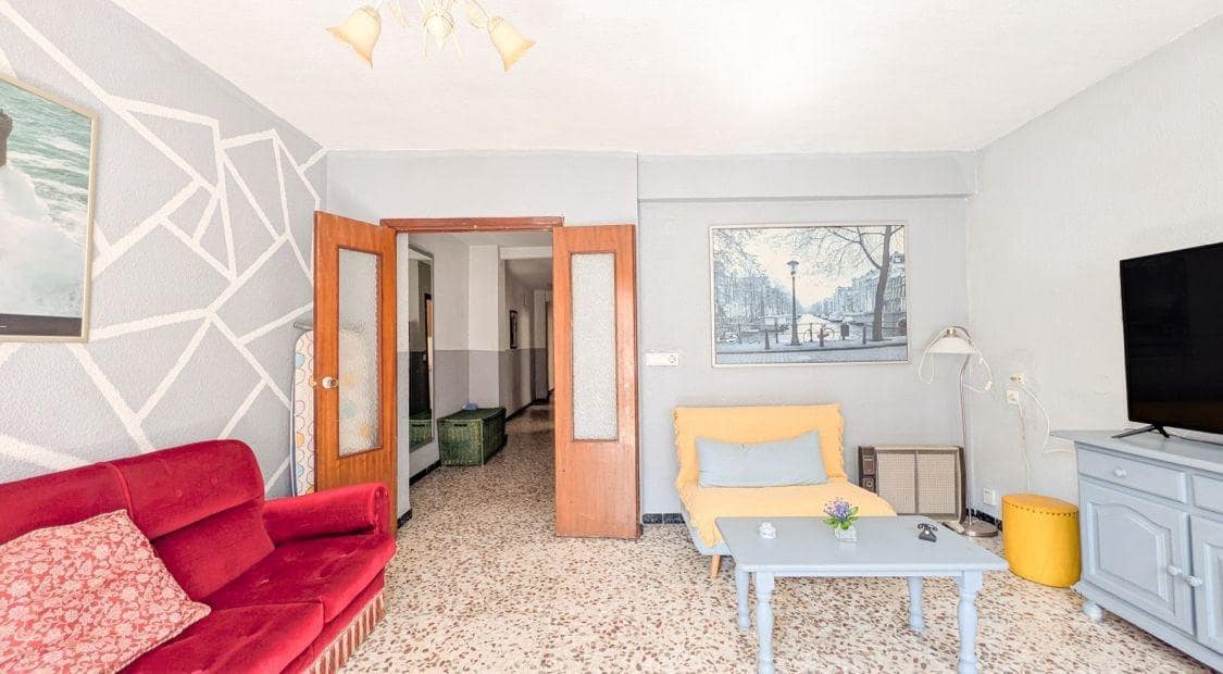 3 slaapkamer Flat te koop in Torrevieja - € 133.900 (Ref: 9335263)