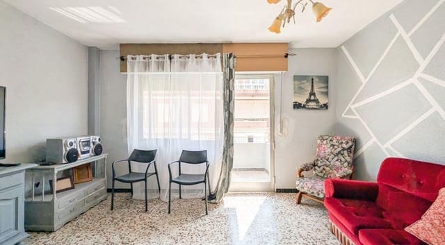 3 slaapkamer Flat te koop in Centro - Muelle Pesquero, Torrevieja - € 133.900 (Ref: 9335263)