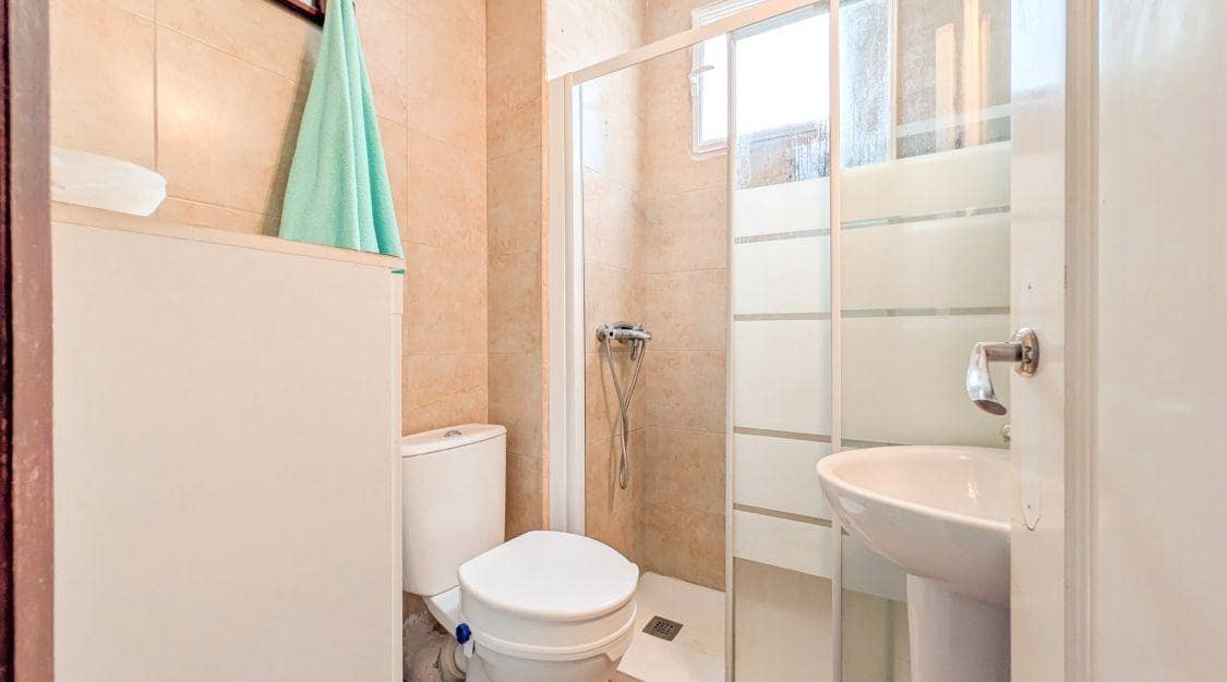 3 slaapkamer Flat te koop in Torrevieja - € 133.900 (Ref: 9335263)