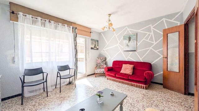 3 slaapkamer Flat te koop in Centro - Muelle Pesquero, Torrevieja - € 133.900 (Ref: 9335263)