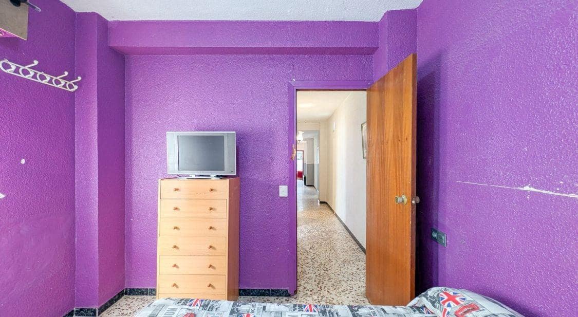 3 slaapkamer Flat te koop in Torrevieja - € 133.900 (Ref: 9335263)