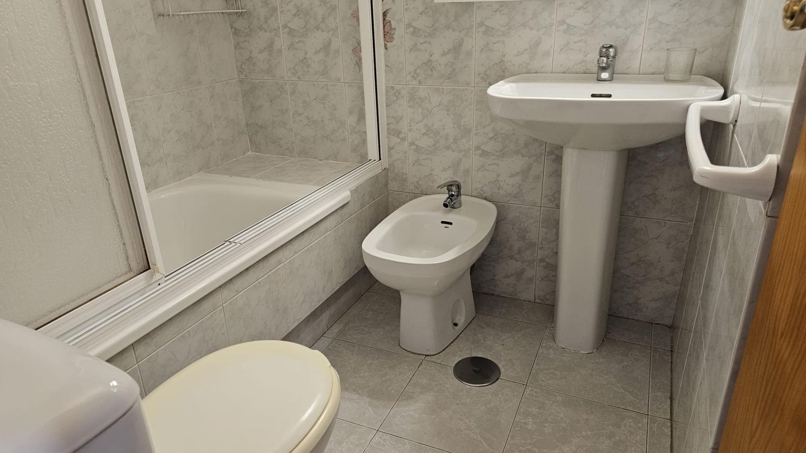 Studio na sprzedaż w Torrevieja - 79 900 € (Ref: 9401962)