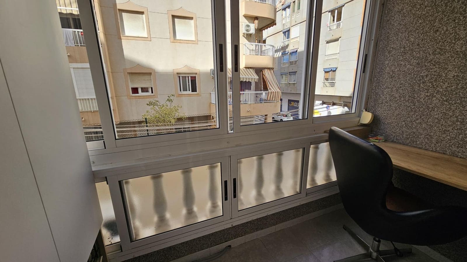 Studio na sprzedaż w Torrevieja - 79 900 € (Ref: 9401962)