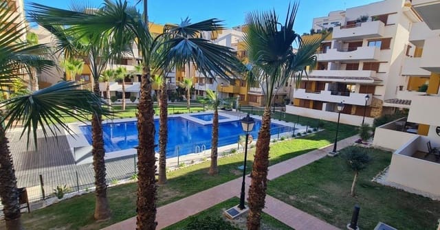 2 makuuhuone Asunto myytävänä paikassa Punta Prima, Torrevieja mukana uima-altaan - 305 000 € (Ref: 9450475)
