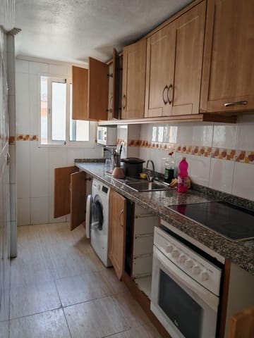 Piso de 2 habitaciones en Centro, Torrevieja en venta - 117.000 € (Ref: 9462531)
