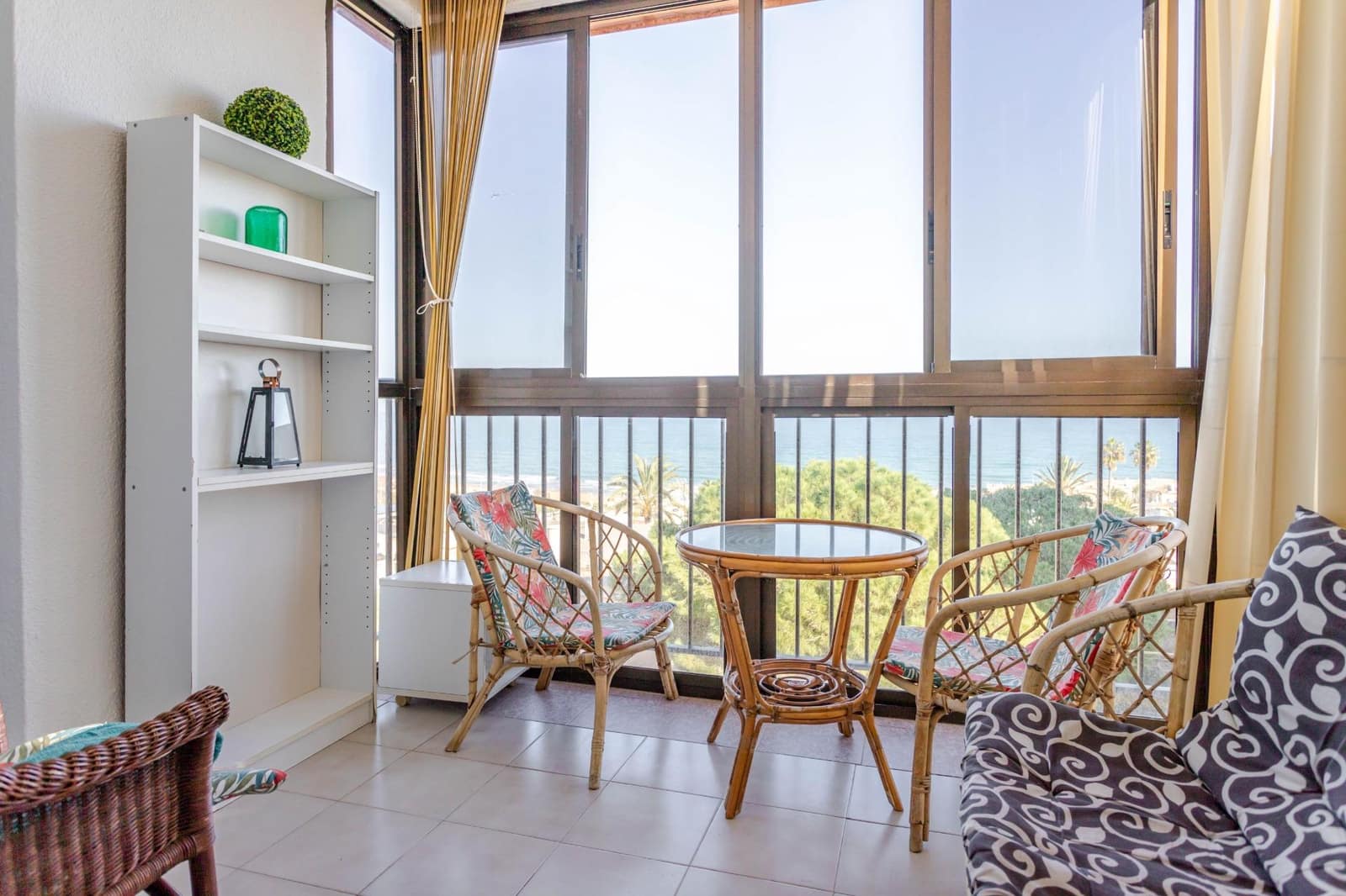 1 quarto Apartamento para venda em Torrevieja - 138 000 € (Ref: 9470632)