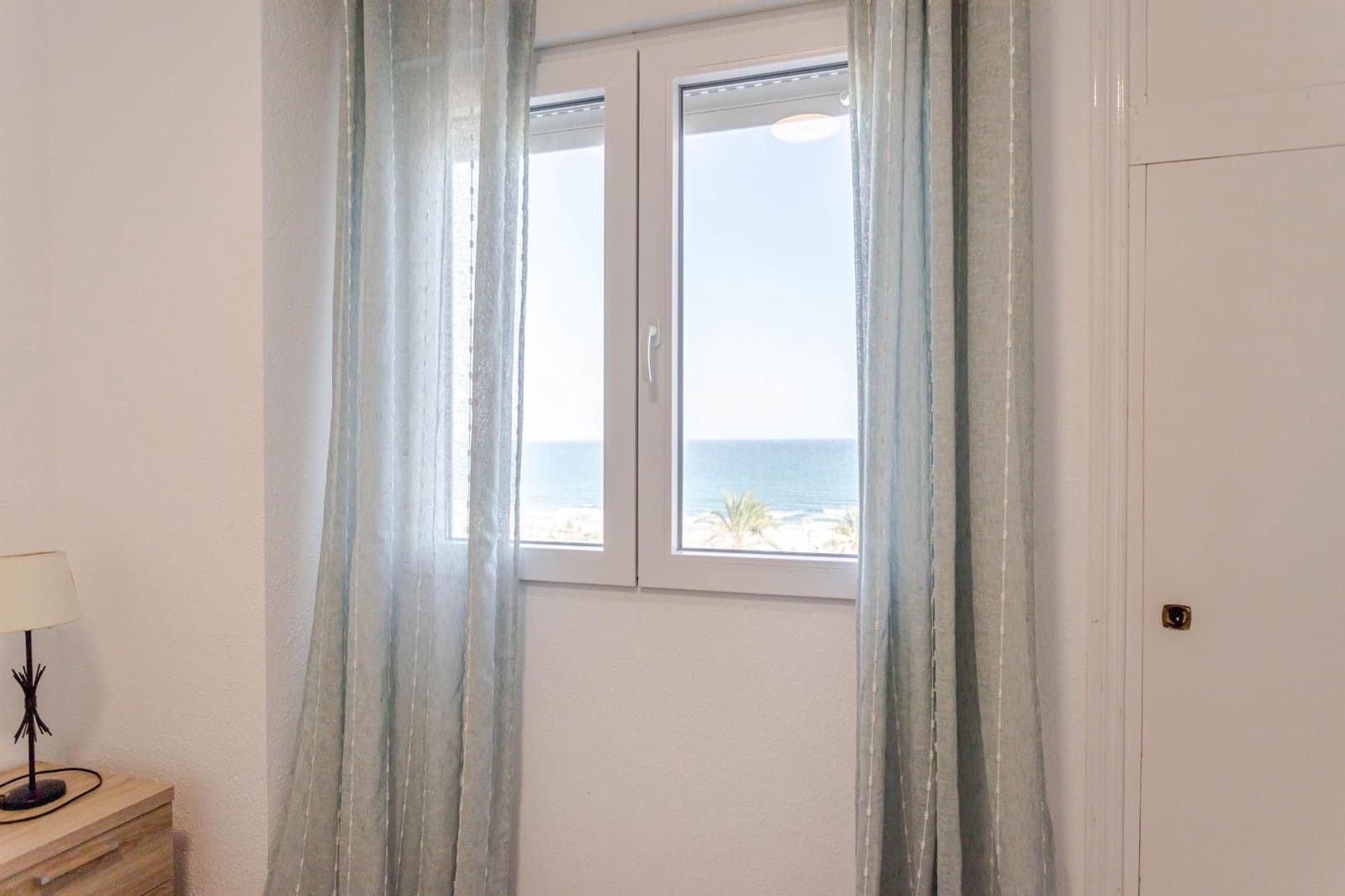 1 quarto Apartamento para venda em Torrevieja - 138 000 € (Ref: 9470632)