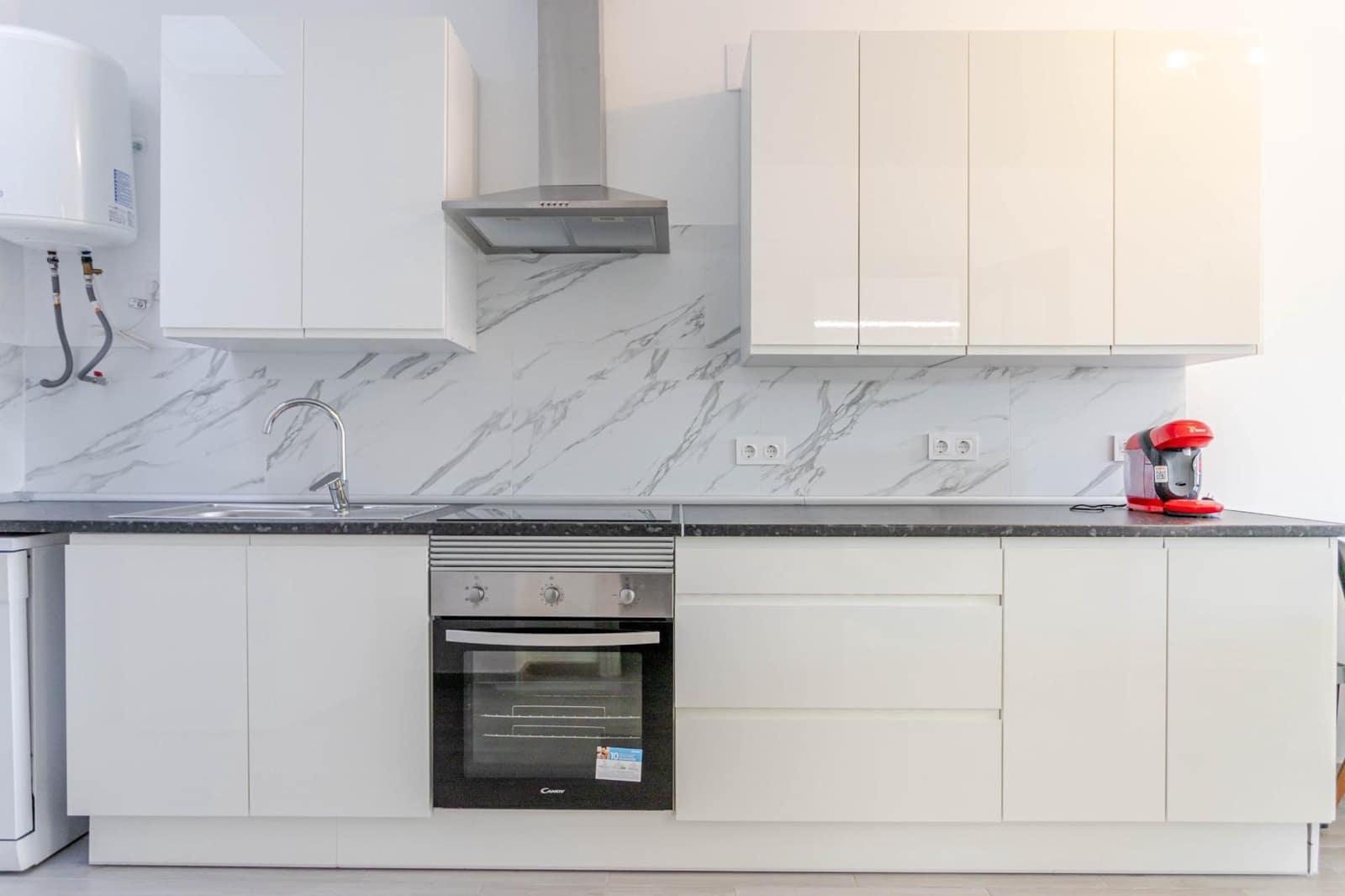 2 slaapkamer Rijtjeshuis te koop in Torrevieja - € 129.900 (Ref: 9496415)