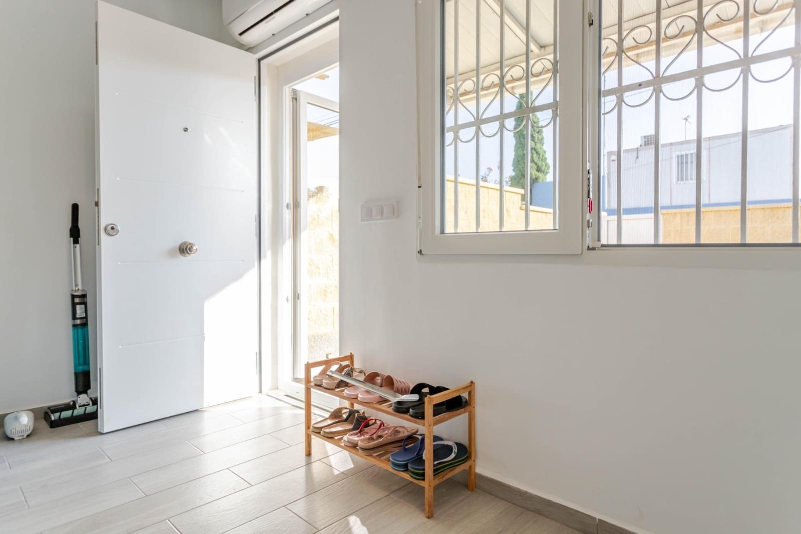 2 slaapkamer Rijtjeshuis te koop in Torrevieja - € 129.900 (Ref: 9496415)