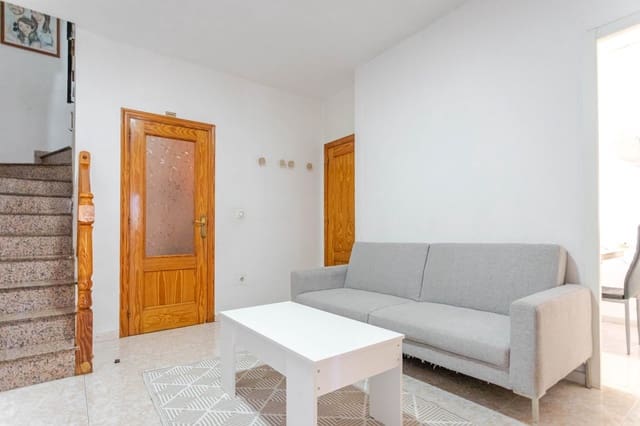 3 slaapkamer Rijtjeshuis te koop in Paraje Natural, Torrevieja met zwembad - € 199.000 (Ref: 9530846)