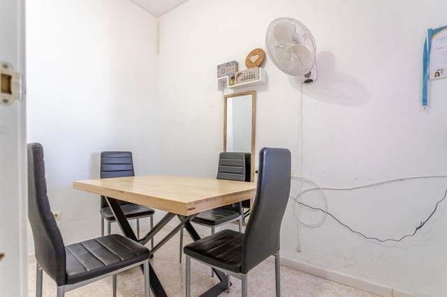 3 slaapkamer Rijtjeshuis te koop in Paraje Natural, Torrevieja met zwembad - € 199.000 (Ref: 9530846)