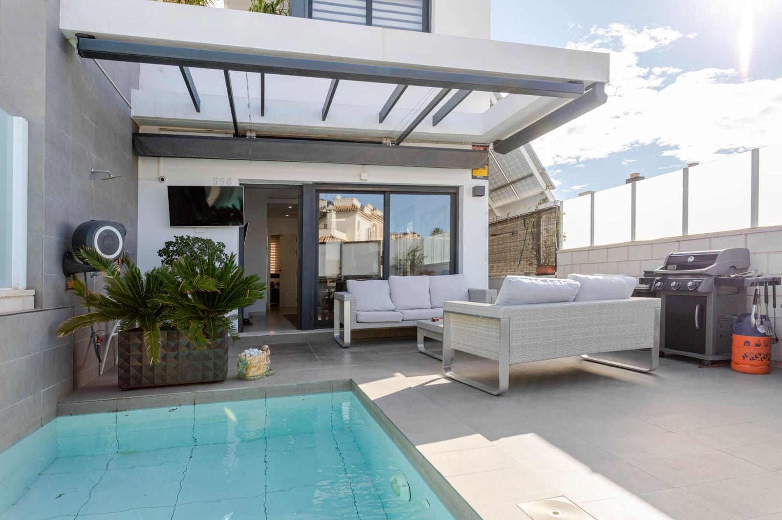 3 quarto Moradia para venda em Orihuela Costa com piscina - 395 000 € (Ref: 9530847)