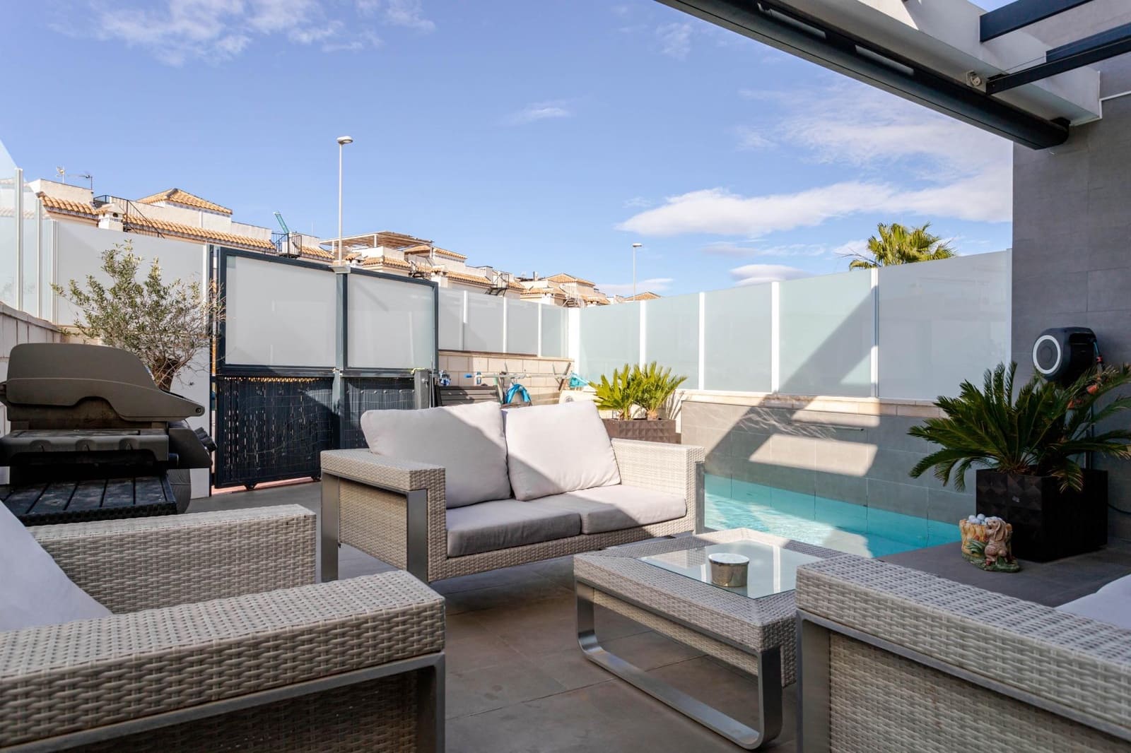 3 quarto Moradia para venda em Orihuela Costa com piscina - 395 000 € (Ref: 9530847)