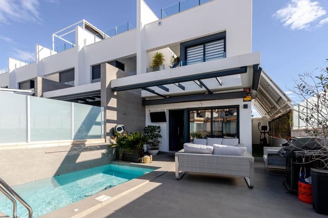 3 slaapkamer Villa te koop in Orihuela Costa, Orihuela met zwembad - € 395.000 (Ref: 9530847)