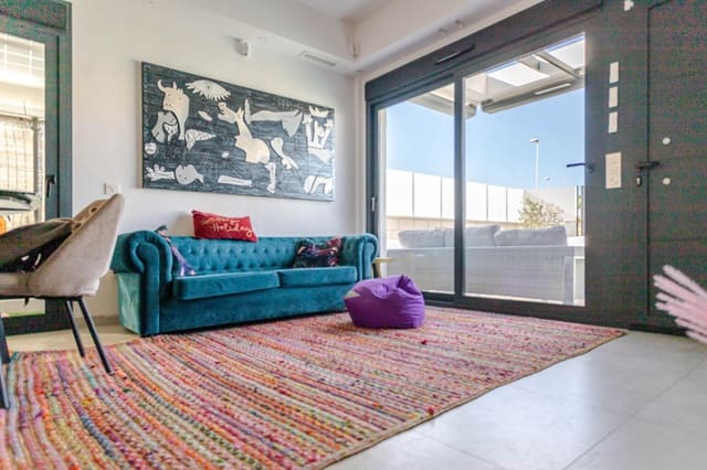 3 slaapkamer Villa te koop in Orihuela Costa, Orihuela met zwembad - € 395.000 (Ref: 9530847)