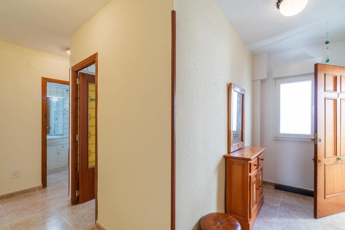 2 sypialnia Penthouse na sprzedaż w Torrevieja - 155 000 € (Ref: 9536266)