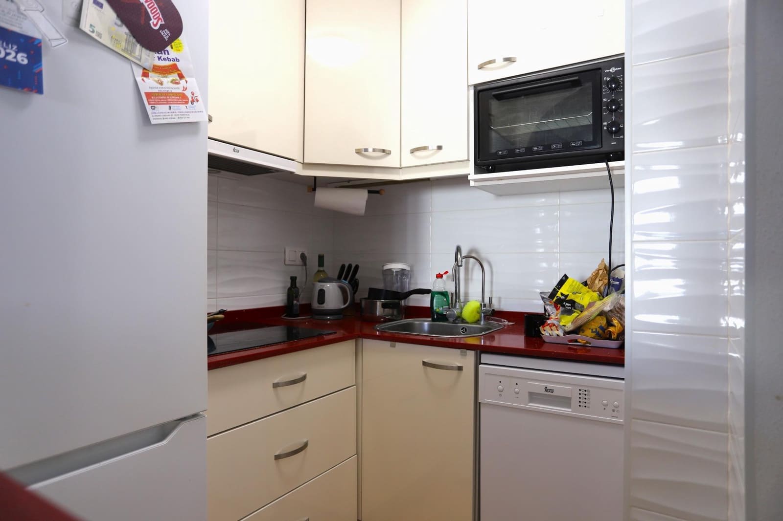 2 makuuhuone Kattohuoneisto myytävänä paikassa Torrevieja mukana uima-altaan - 131 000 € (Ref: 9541660)