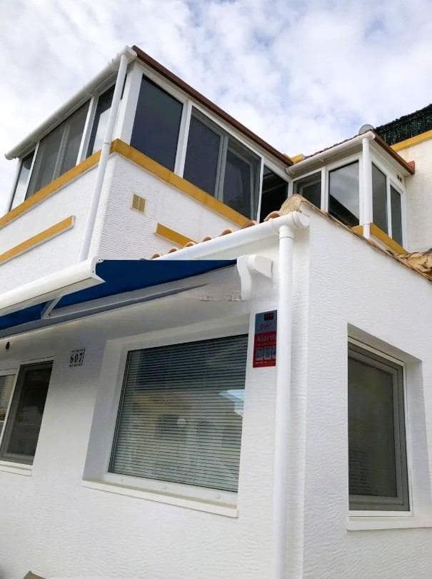 4 bedroom Semi-detached Villa for sale in Los Altos with pool - € 219,900 (Ref: 9551915)