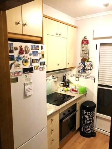 4 bedroom Semi-detached Villa for sale in Los Altos with pool - € 219,900 (Ref: 9551915)