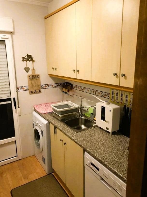 4 bedroom Semi-detached Villa for sale in Los Altos with pool - € 219,900 (Ref: 9551915)