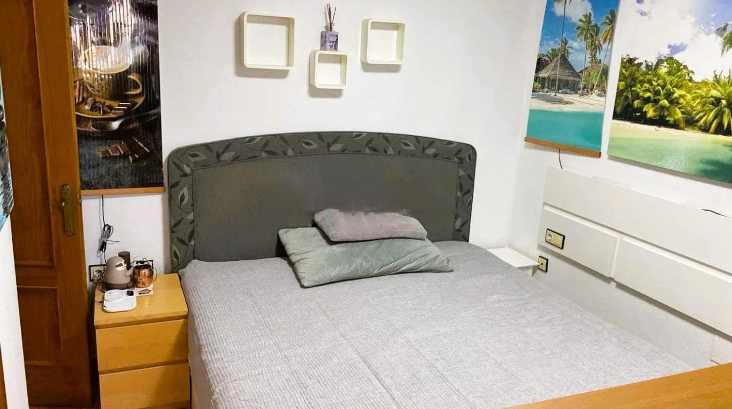 4 bedroom Semi-detached Villa for sale in Los Altos with pool - € 219,900 (Ref: 9551915)